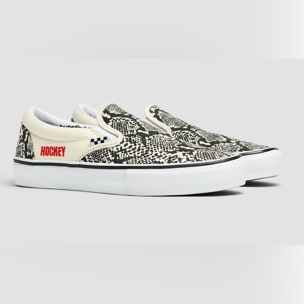 •VANS•NWOB BLACK/WHITE "SNAKESKIN" HOCKEY X VANS SLIP-ON SNEAKERS SIZE 6.5